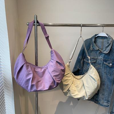 Neue Damen-Knödeltasche mit großem Fassungsvermögen, vielseitig, feste Umhängetasche, Crossbody-Tasche, literarische Wolkentasche, literarischer Stil