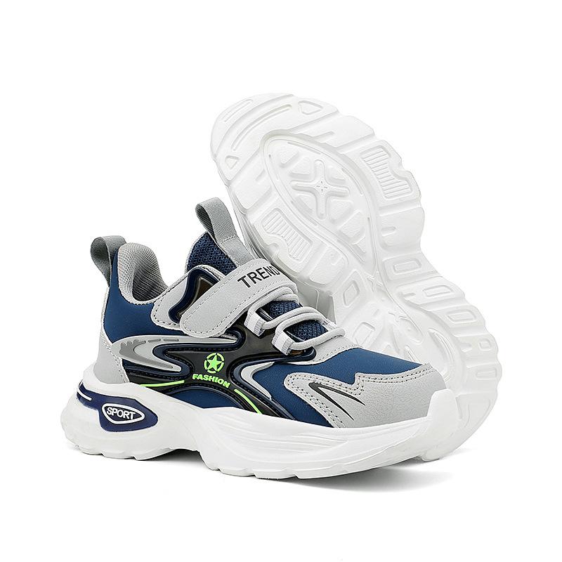 

2025 batch of children s shoes, boys shoes with leather surface, new middle-aged and older children s students soft-soled non-slip children s s 39 темно-синього кольору