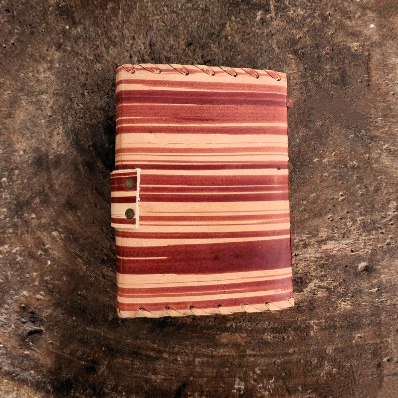 Vintage Looks Journal,  Leather Journal, Embossed Brown Journal, Notebook, Sketchbook, Dairy, Wedding Gift, Personalized Gift.