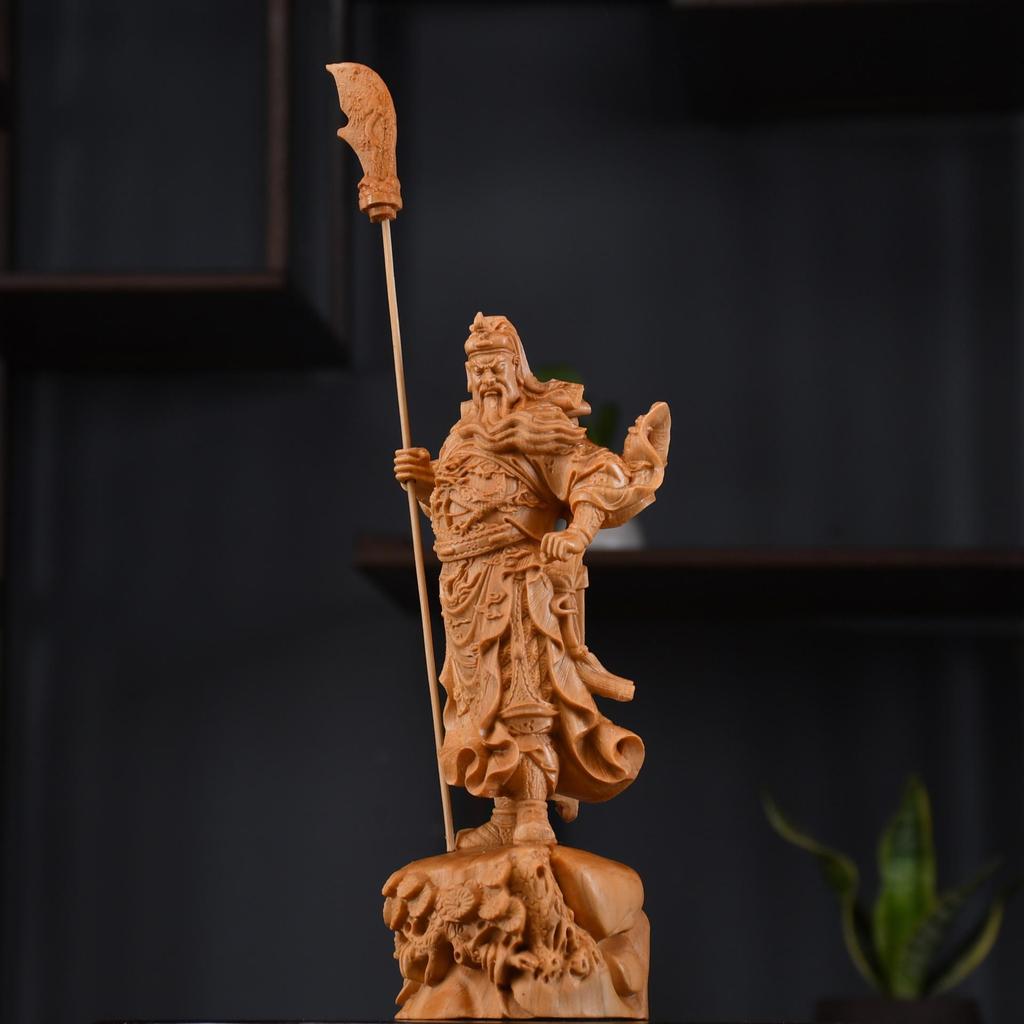 Taihang Cliff Cypress Wood Guan Yu Martial God of Wealth Carving: Solid Wood Desktop Ornament