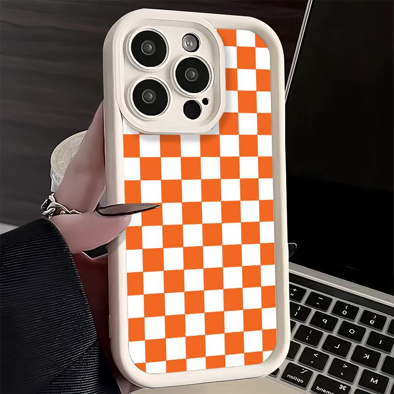 Phone Case for iPhone 17 Air 16E 15 16 Pro Max Retro Classic Chess Board Grid Cover 14 Plus 13 12 Mini Soft Shell Silicone Funda
