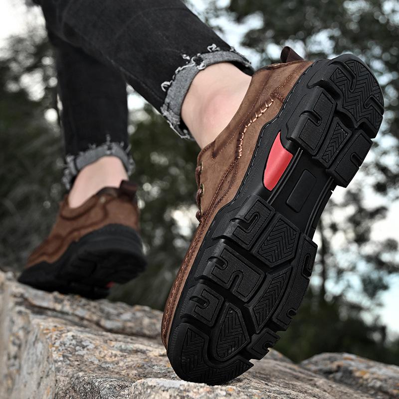 Autumn and Winter Plus Size Men's Shoes Soft Bottom Leather Outdoor Casual Shoes Non-Slip Tooling Men's British Trend Leather Shoes