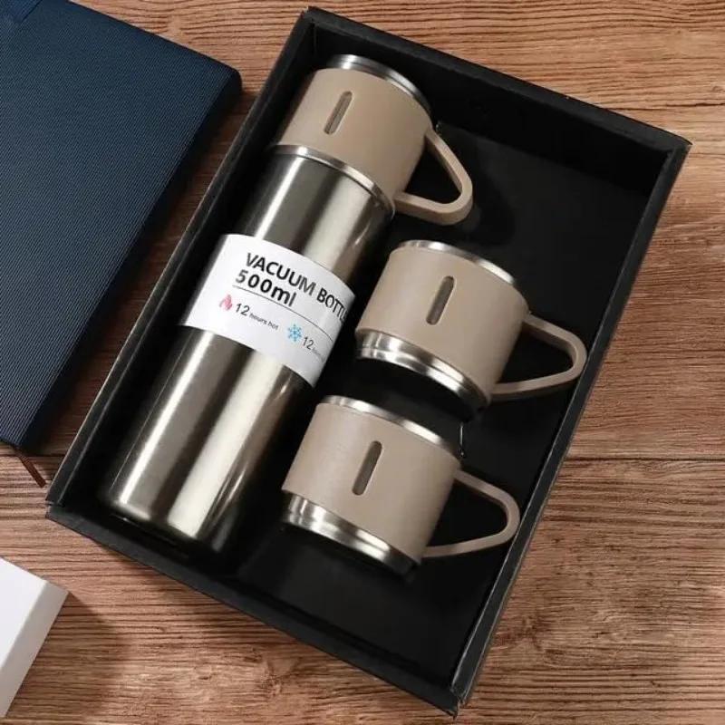 500ML 3-Tassen-Deckel Outdoor Heißwasser Thermoisolierung Neue Edelstahl-Vakuumflasche Geschenkset Thermoskanne Business-Stil