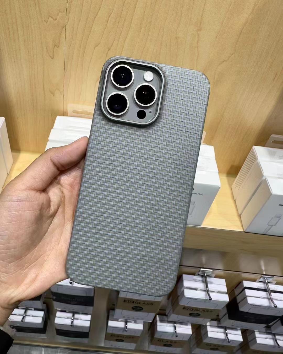 

Чохол KZDOO Kevlar Carbon Fiber для iPhone 15 Pro Max - максимальний захист 16 Pro Max