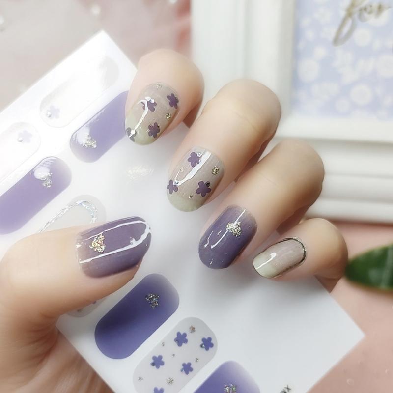 Flower Gradient Nail Sticker Full Wraps Nail Art Stickers Self-Adhesive Nail Art Decal Strips for DIY Nail Art Decor