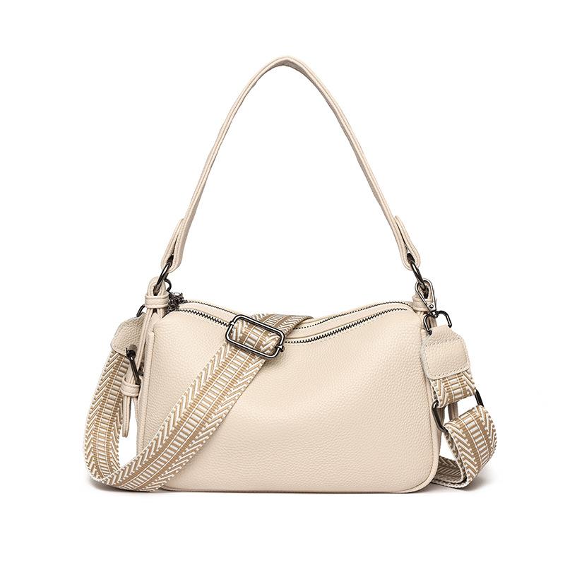 Fashionable and Casual Large-capacity Pillow Bag, Single-shoulder Crossbody Bag Made of Cowhide