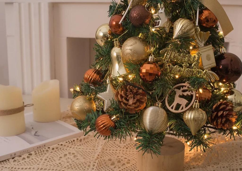 Christmas Tree Small Tree Christmas Decoration Supplies Mini Set Tree with Light Christmas Tree Ornaments