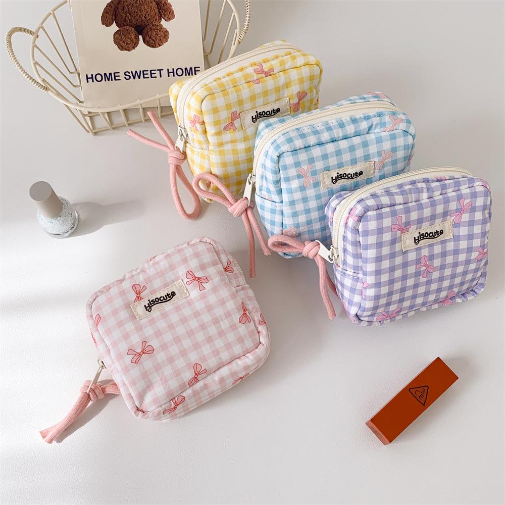Korean Style Plaid Makeup & Coin Purse with Bluetooth Earphone Storage