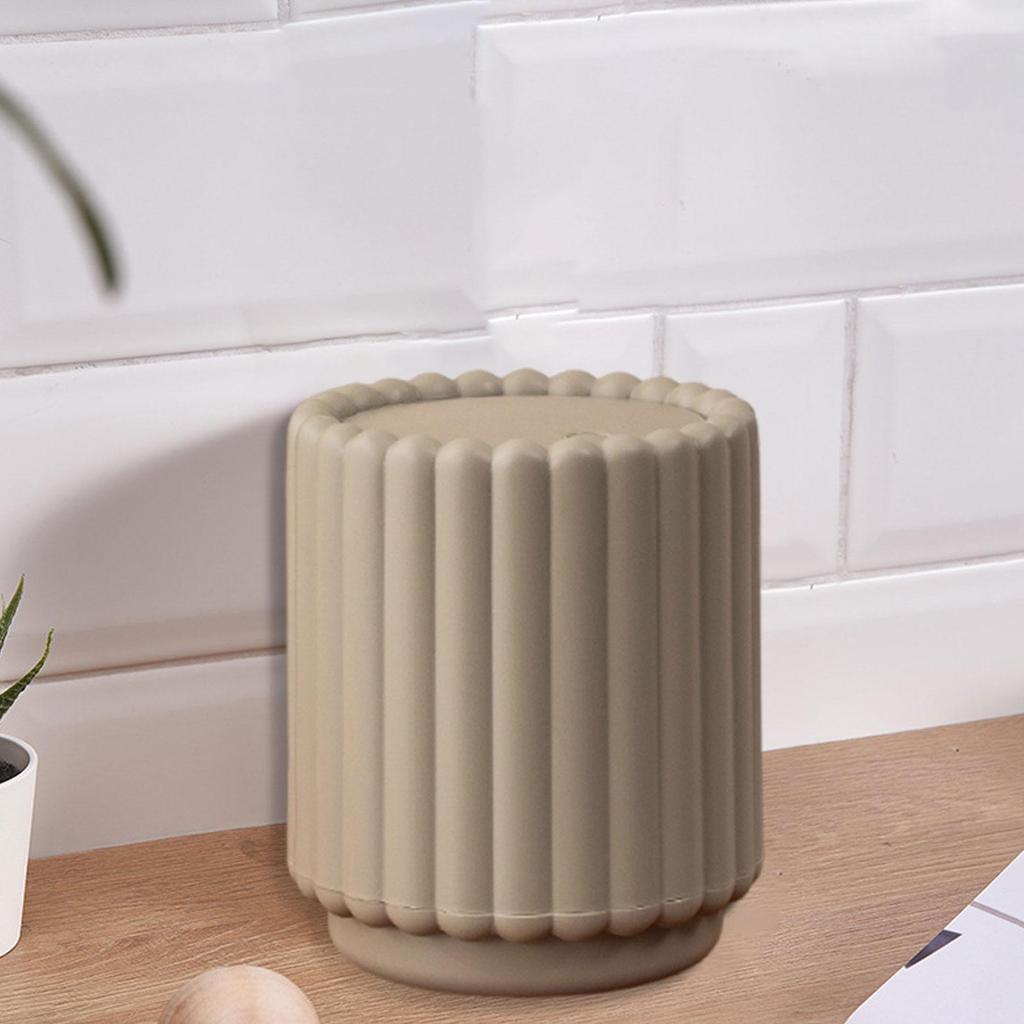 Drücken zum Öffnen Schreibtisch-Mülleimer für den Heimgebrauch 4,9x5,9 Zoll PP-Material Vielseitig mit großer Öffnung Sonnenblumen-Design