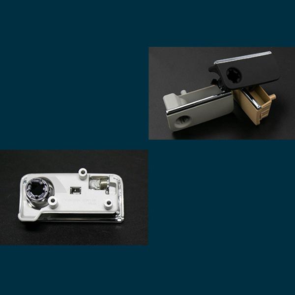 Mercedes W164 ML300/GL350 Glove Box Latch & Pull Handle None