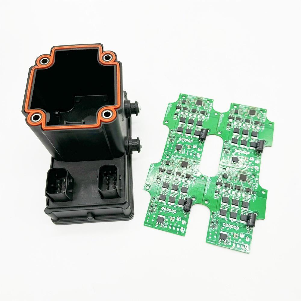 A0001407878 A0001405378 Small Double Socket Control Board for Mercedes-Benz Urea Pump