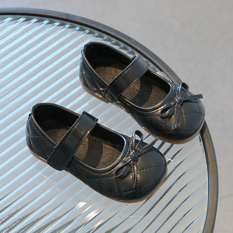 

Girls small leather shoes, spring and autumn 2025 new Xiaoxiangfeng soft-soled princess shoes, bow baby foreign-style single shoes 21