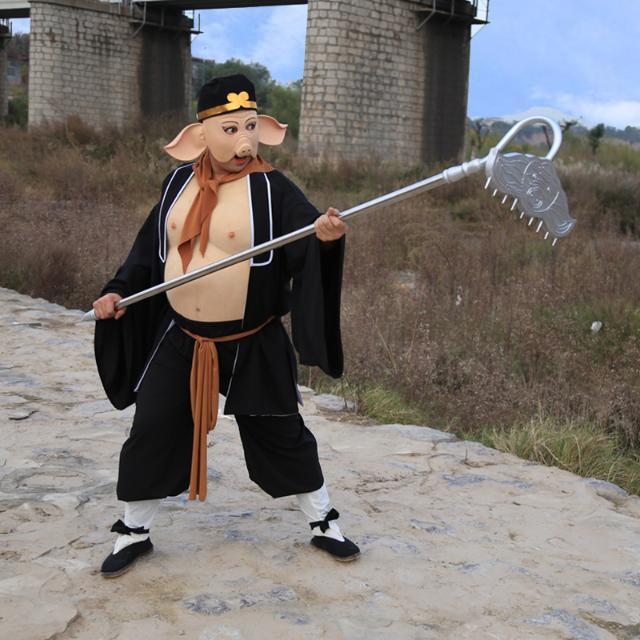 Zhu Bajie Costume & Prop Set: 1986 Journey to the West Edition