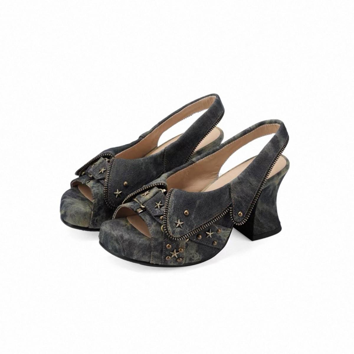 

Fashion New Retro Distressed Open-Toe Sandals Girls Hot Girl Style Waterproof Platform Thick Heel Fashionable High Heels 35