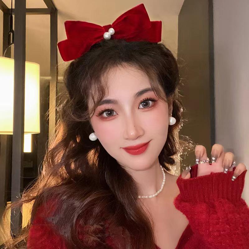 

Retro Burgundy Bow Hair Clip with Pearls - Influencer Style Accessory бордовый