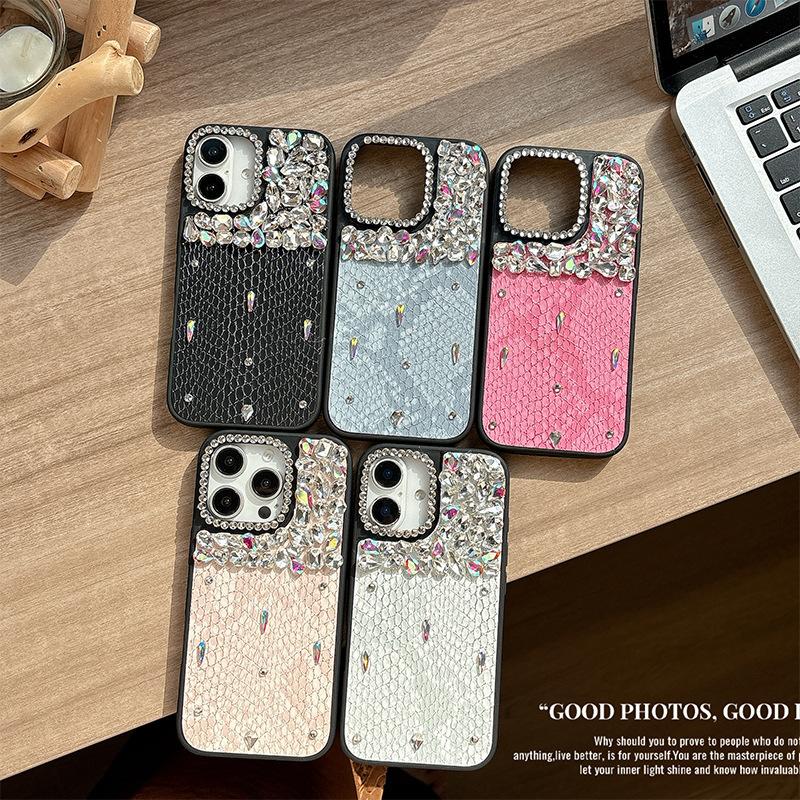 Diamond Luxury Leather Snake Skin Texture Phone Case for IPhone 17 Promax Hard Case for Apple 16 Socialites 15