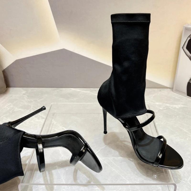 Sommer Neu Lässig Mode Eckige Zehe Dicker Absatz Offene Zehe Schnalle Einfarbig Bequem Sexy Bankett Damenschuhe