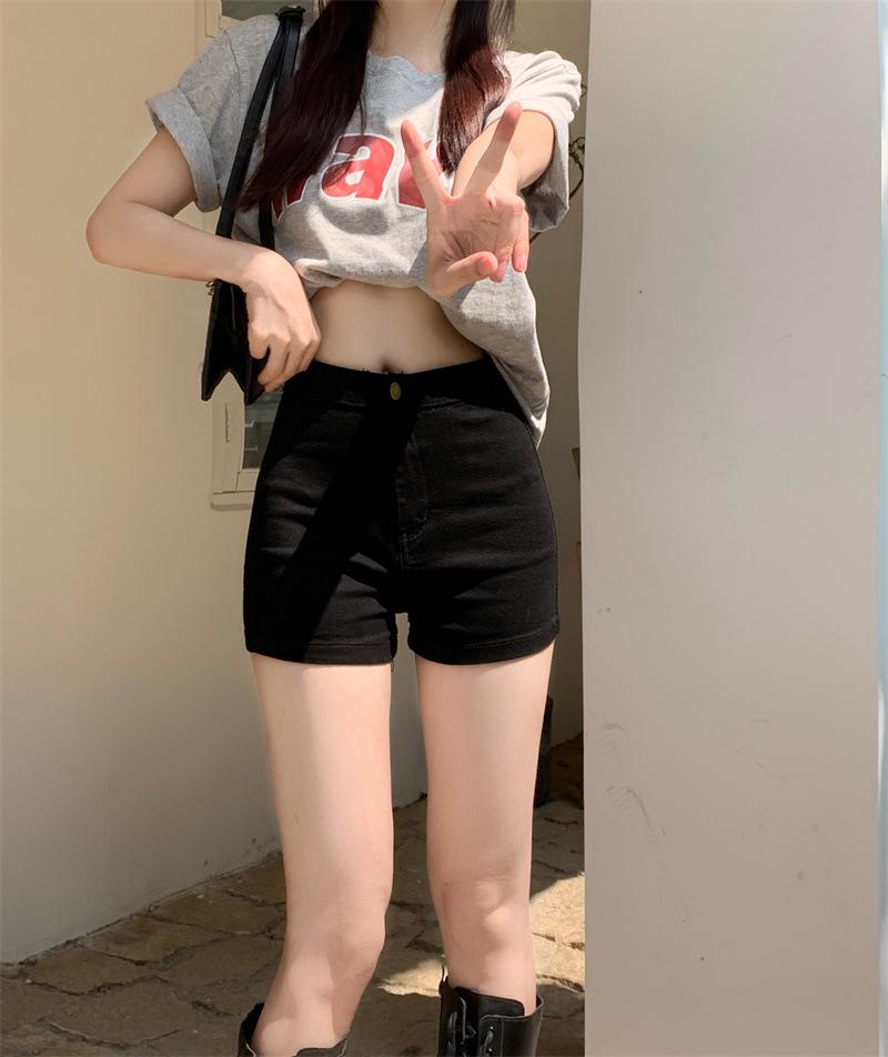 

Женские джинсовые шорты А-силуэта с высокой посадкой, черные: Приталенный крой, издание Лето 2025 Double Extra Large чёрный