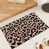 Cute Absorbent Bath Mat Non Slip Machine Washable Soft Leopard Bathroom Area Rug for Bathroom Home Entrance Decoration