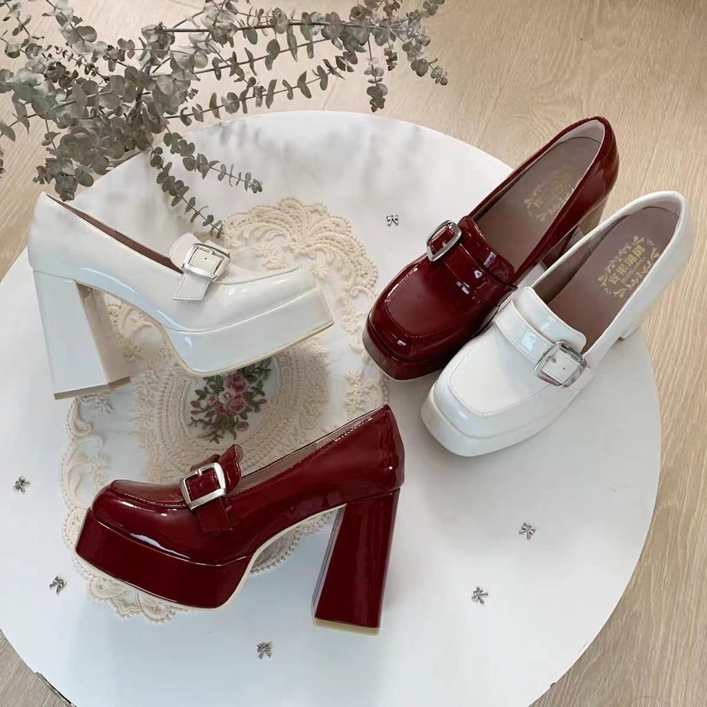 Height-increasing shallow mouth with skirt single shoes women's new spring and autumn black retro Japanese jk thick-soled Mary Jane small leather