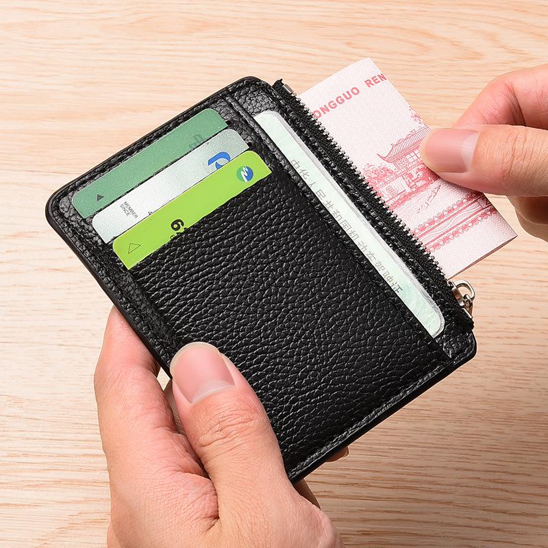 Portacarte Unisex in Ecopelle PU con Zip, Portamonete di Grande Capacità, Design Minimalista con Molteplici Slot per Carte.