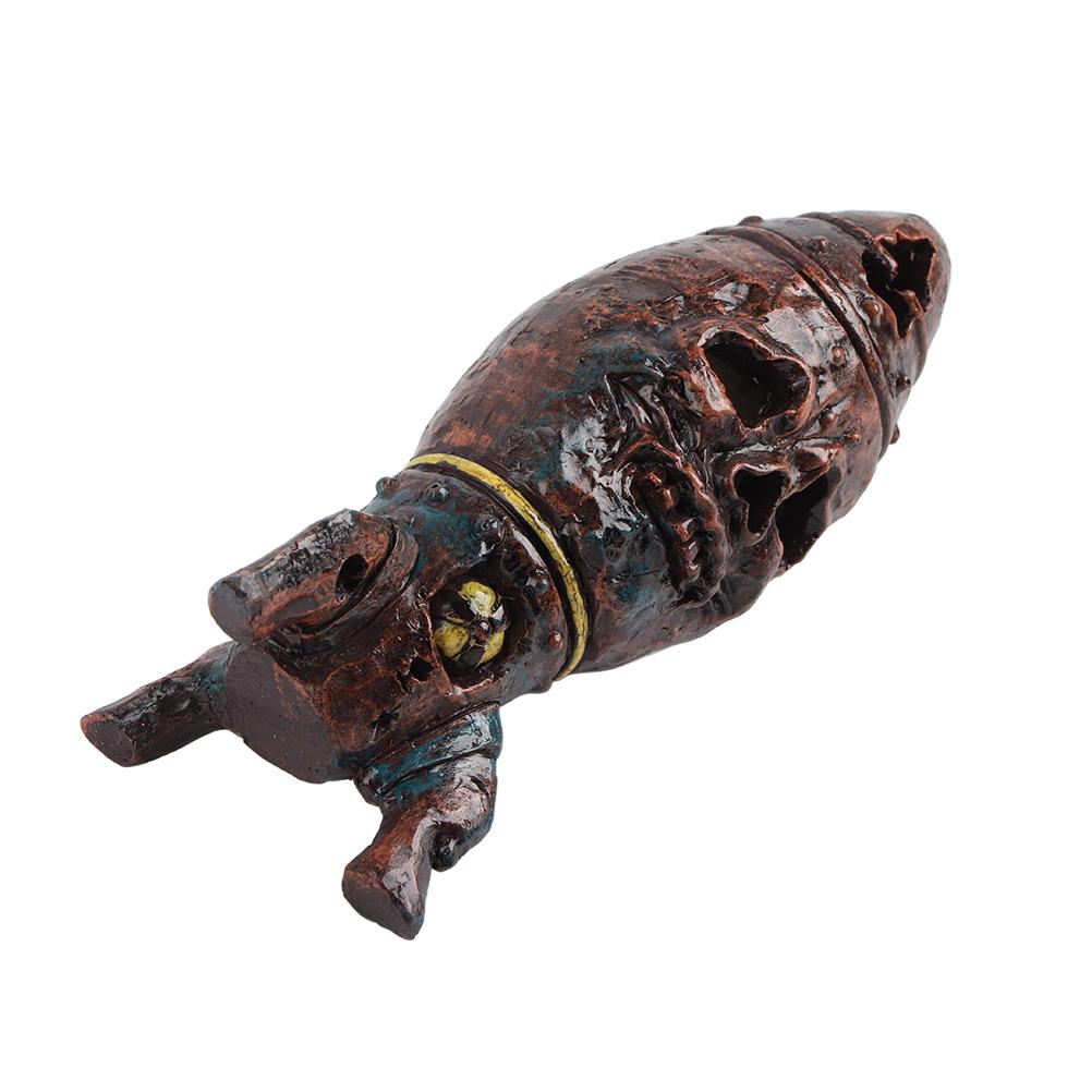 Malá dekorace jaderné hlavice s graffiti a jadernými logy, pryskyřičná kostra, dekorace bomby