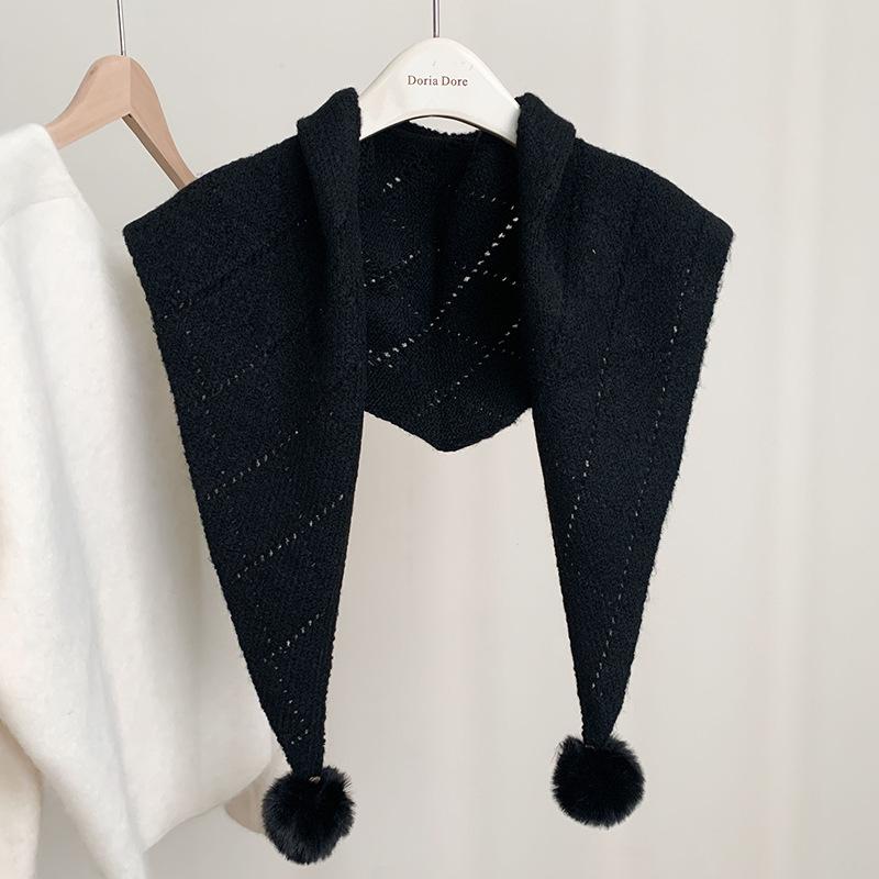 New Fashionable Fur Ball Detachable Knitted Shawl Versatile Neck Gaiter Warm Triangular Scarf for Women In Winter