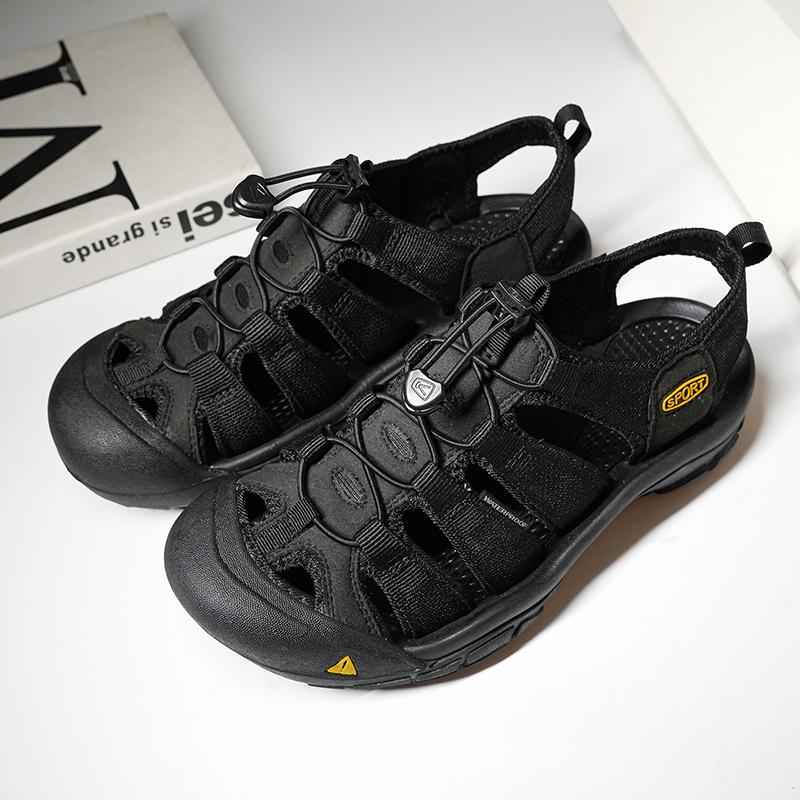 Fashion Casual and Comfortable Style Outdoor Beach Walking Shoes Men's Breathable Oversized Shoes Summer Men's Breathable Sandals 38-48