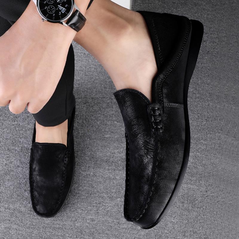 

Men s shoes 2025 summer new men s British style leather beanie shoes driving lazy people step on the heel and pedal casual shoes 37