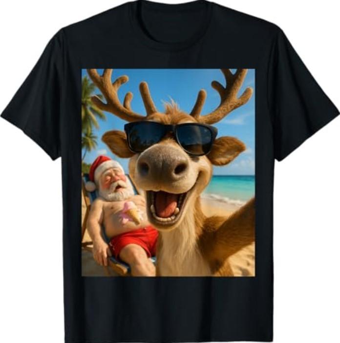 Funny Reindeer Beach Selfie Christmas in July T-Shirt XL