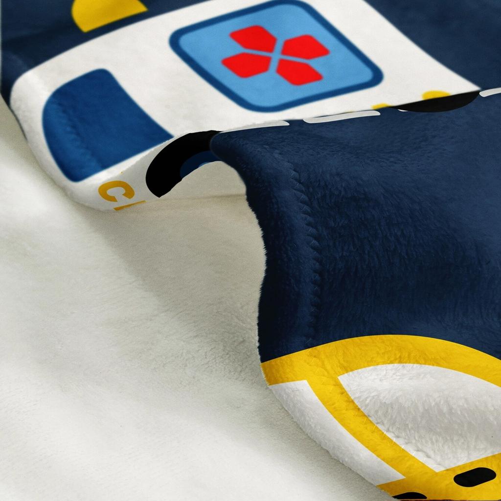 Vintage Car Print Throw Blanket - Retro Vehicle Motif Soft Lightweight Accent for Sofa Bed Travel Office Gift