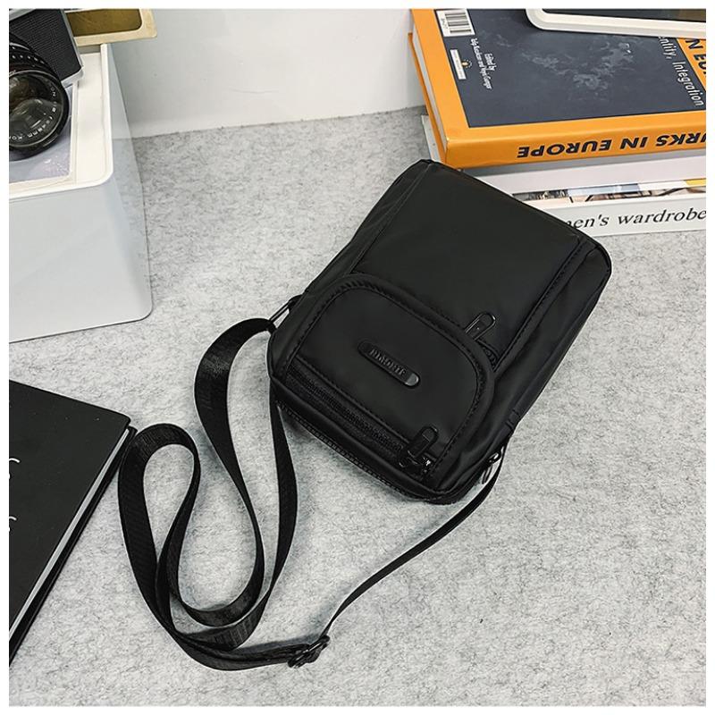 Summer New Men's Shoulder Messenger Bag Handbag Casual Outdoor Multi-layer Travel Bag Large Capacity Satchel
