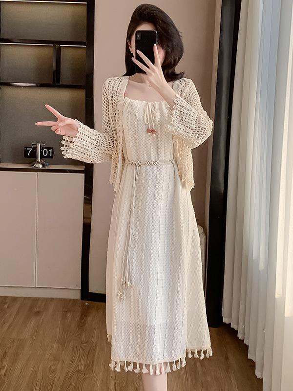 Bohemian Tassel Spaghetti Strap Fitted White Dress with Shawl - Early Spring Collection