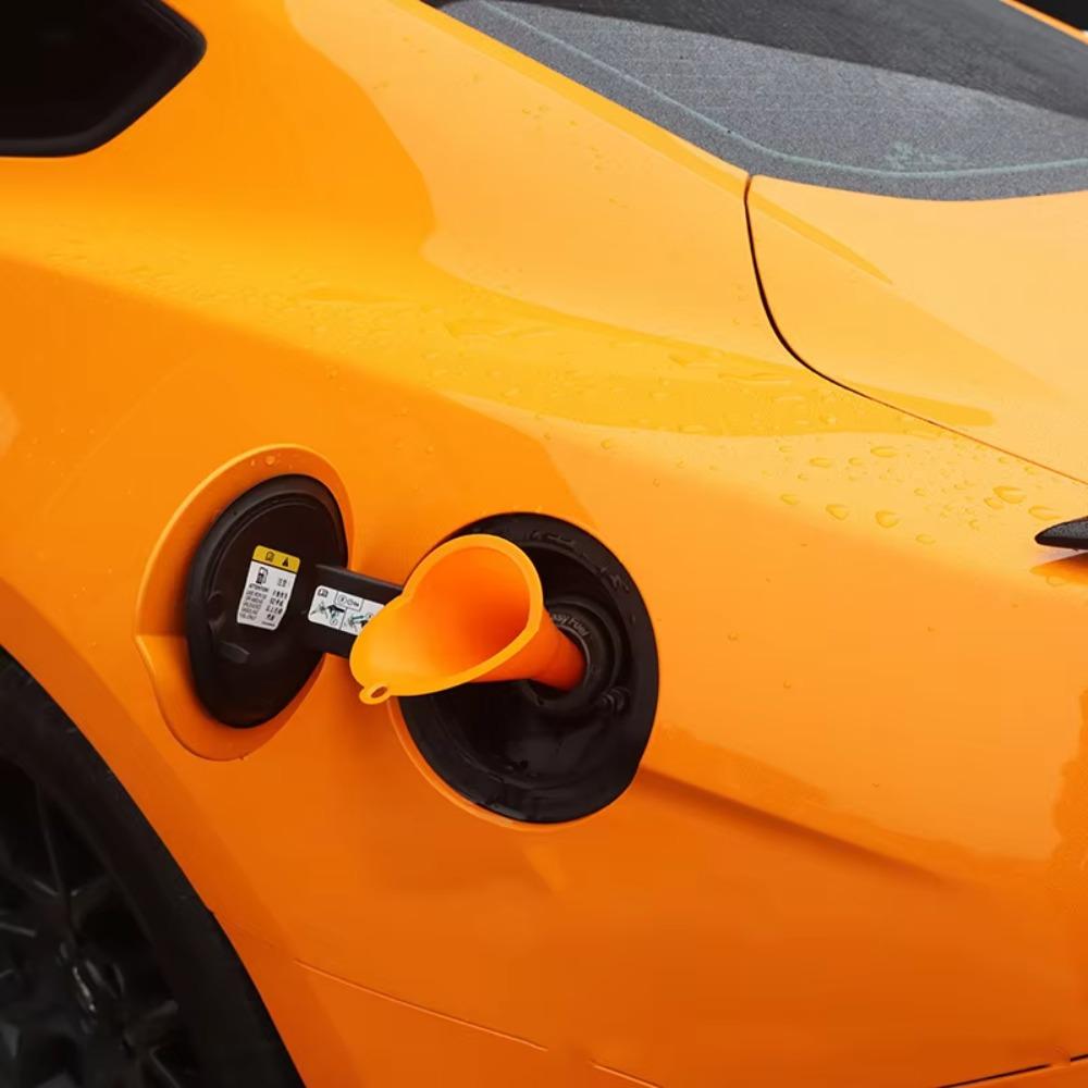 3Pcs Car Long Stem Funnel Anti-leakage Anti-splash Long Mouth Car Refueling Funnel Plastic Gasoline Oil Fuel Filling Tools
