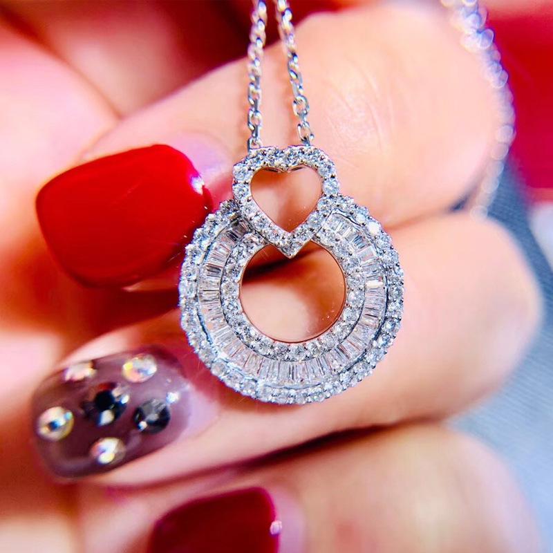 

Luxury European & American Style Zircon Pendant Necklace for Women