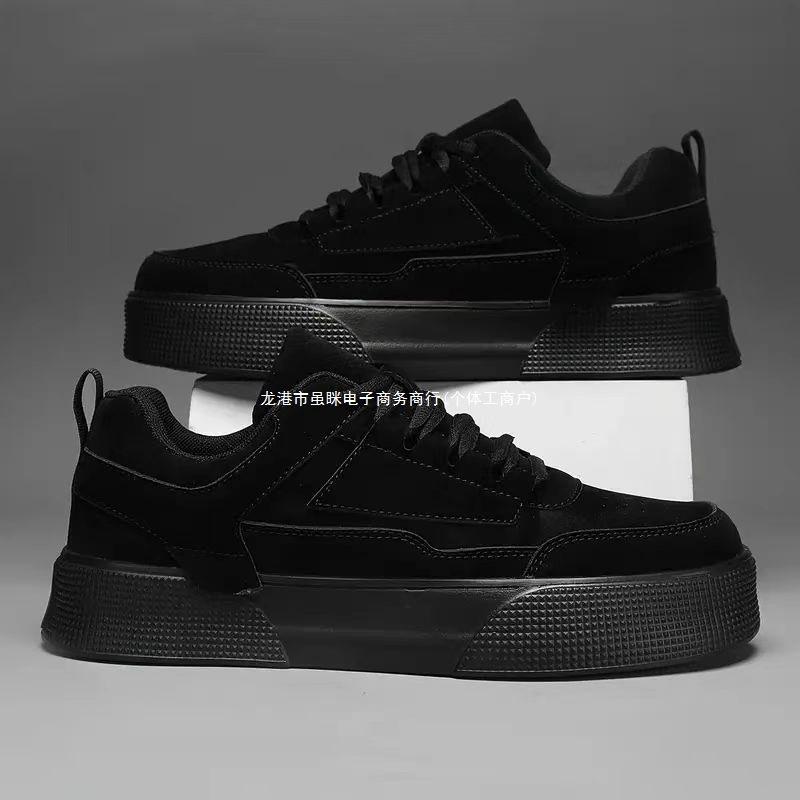 Men's shoes 2025 spring new men's versatile trend board shoes sports light fashion casual trend shoes no toe