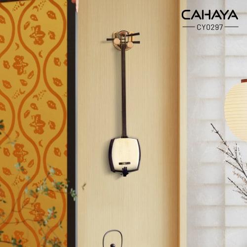 CAHAYA Wall-Mounted Guitar Hanger, U-Shaped Smile-Shaped, Includes 5 Picks and a Pick Bag, 12kg Maximum Load Capacity, Stylish Guitar Hanger, Multi-Pu