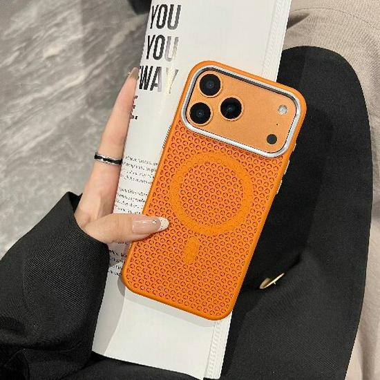 Apple 17Pro/Max Breathable Honeycomb Heat Dissipation Phone Case for Summer