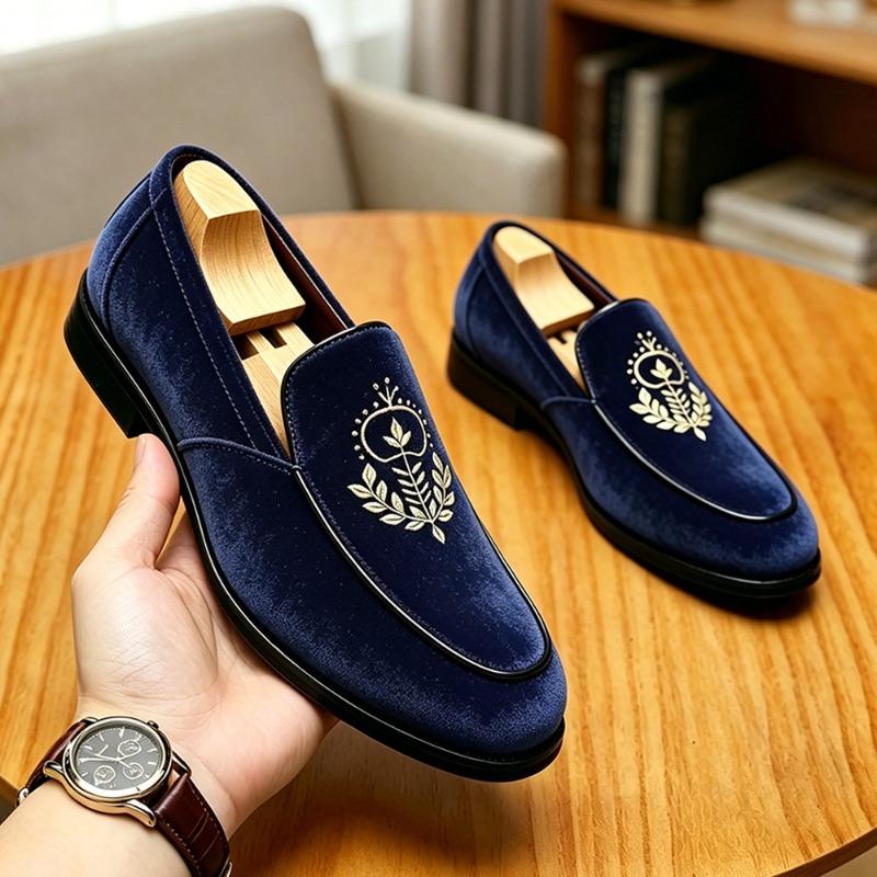 Men's embroidery one-pedal men's shoes breathable and non-smelly feet casual leather shoes summer