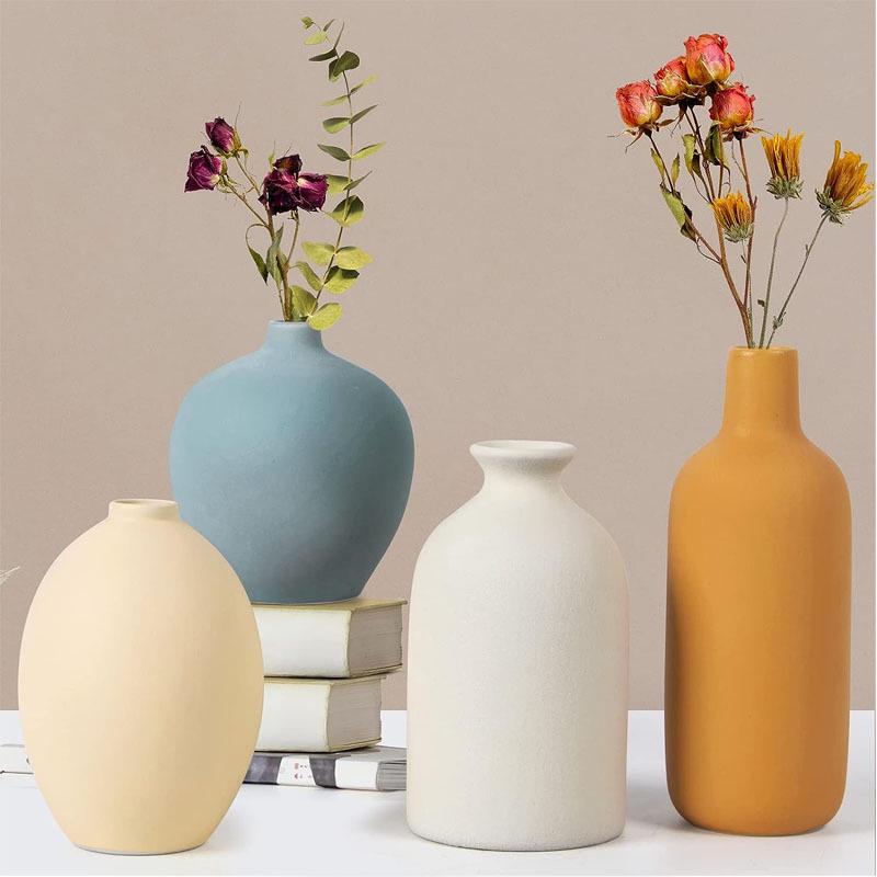 Set di Vasi Bianchi in Ceramica Moderni – Espositore Decorativo per Fiori in Tre Pezzi per Casa e Soggiorno.