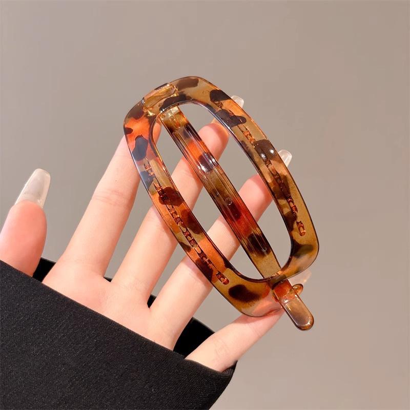 Francouzská retro perlová twist sponka do vlasů—Elegantní jednoslovný styl pro ženy