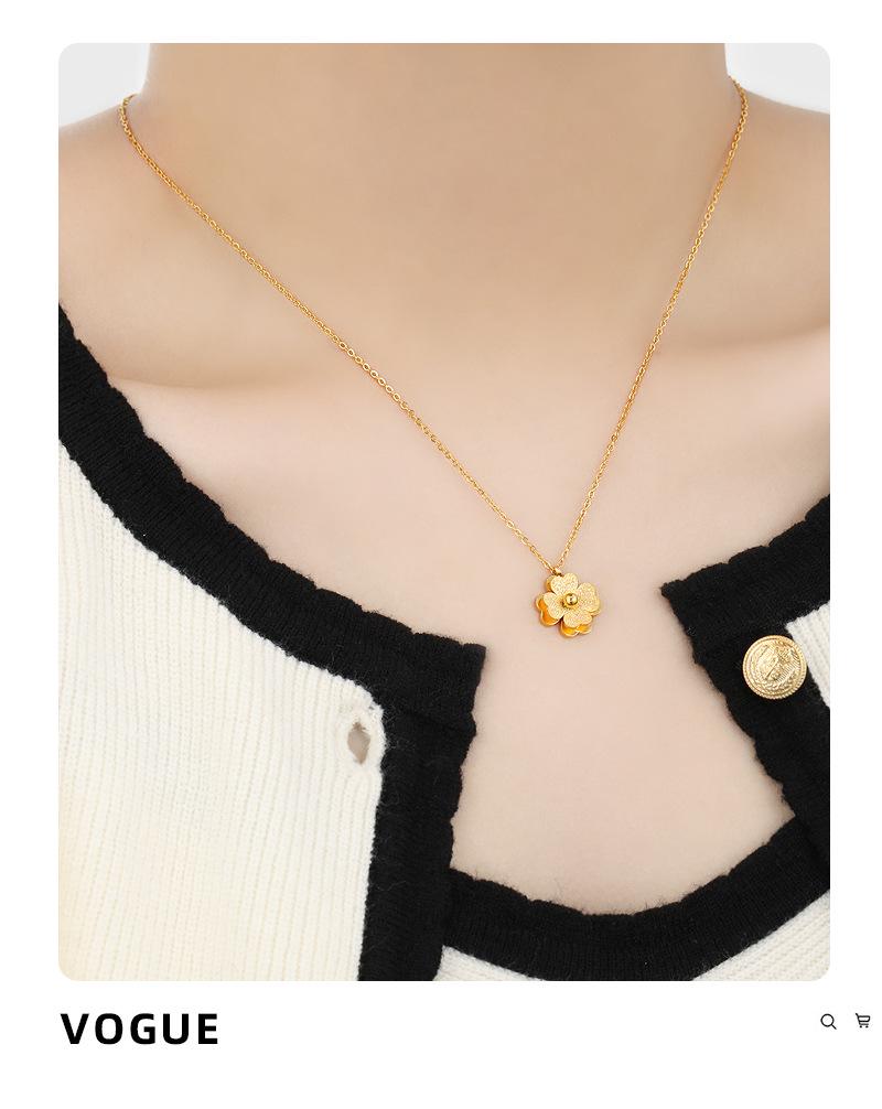 Minimalist Double-Layer Frosted Single-Bead Clover Flower Titanium Steel Necklace for Women