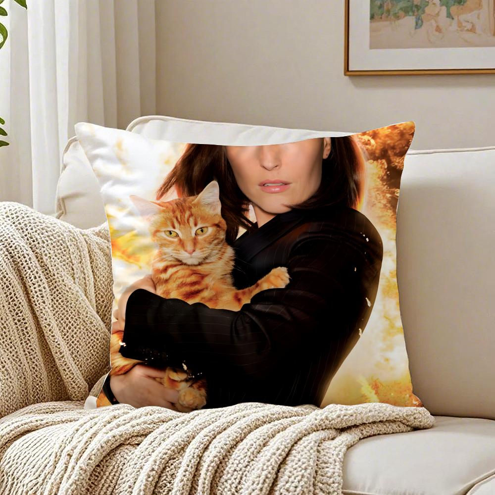 GGillian Anderson Cushion Cover Pillowcase Antidustmite living Room Sofa Decor Cushion Room