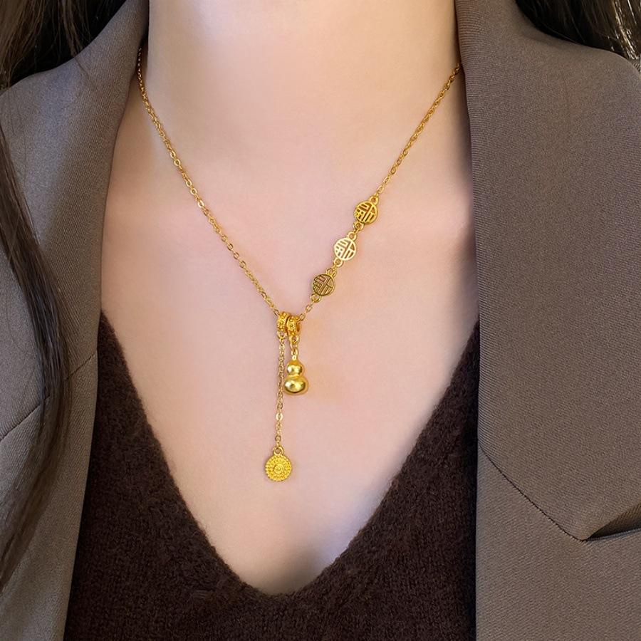 New transshipment round brand lucky gourd pendant necklace sweater chain neck chain with accessories