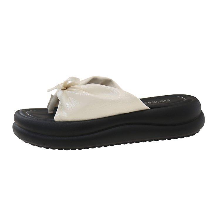 

Cool slippers women s summer wear 2025 new platform beach sandals fashionable women s freight stepping on shit feeling one word 40