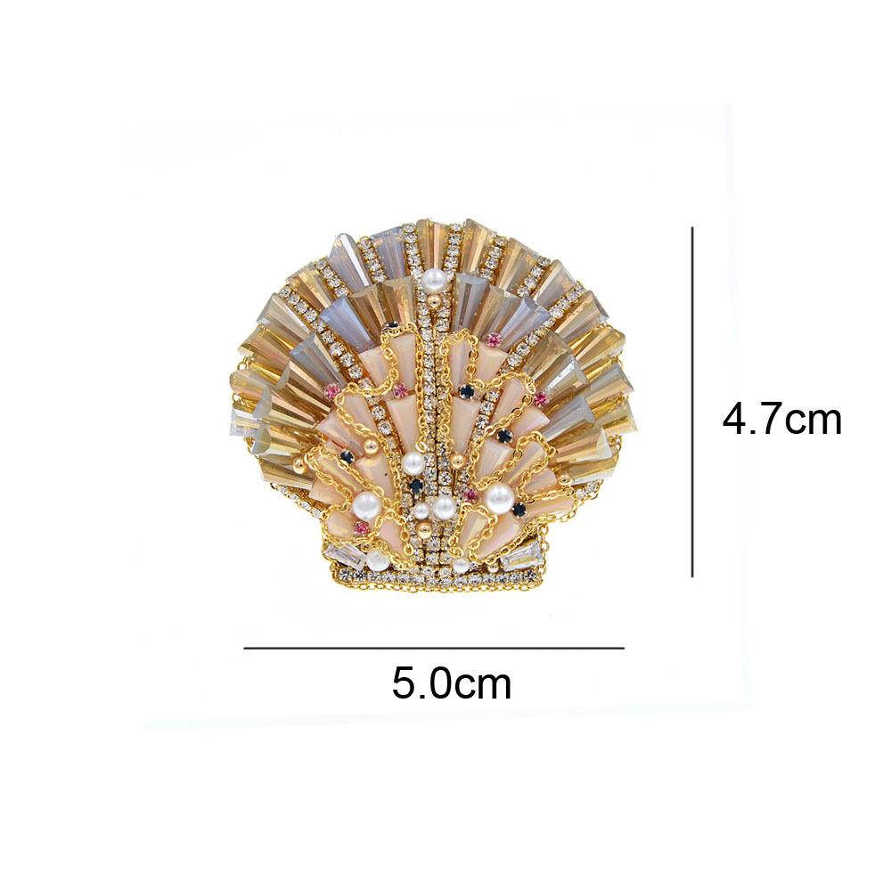 Hand -Studded Fashion Heavy Shell Brooch Spring Joker Women 'S Clothing Accessories High -End Pin Brooch