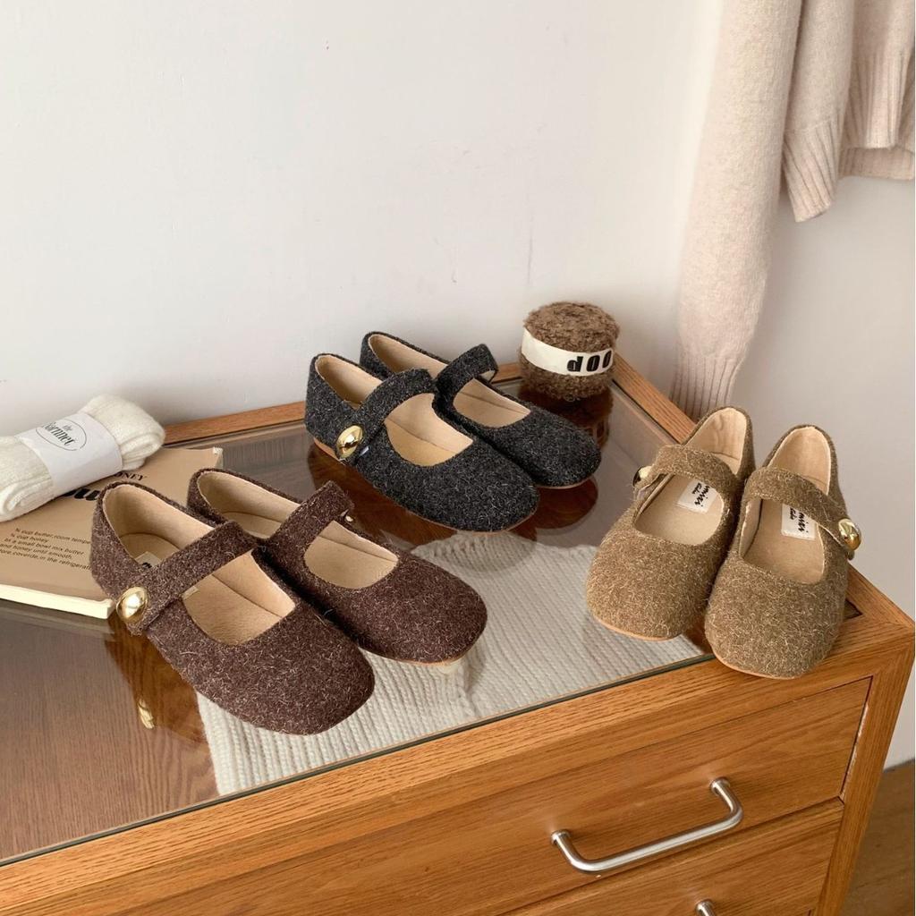 Late evening wind felt gray round head soft-soled shoes all-inclusive women's autumn and winter outer wear Mori retro Mary Jane single shoes