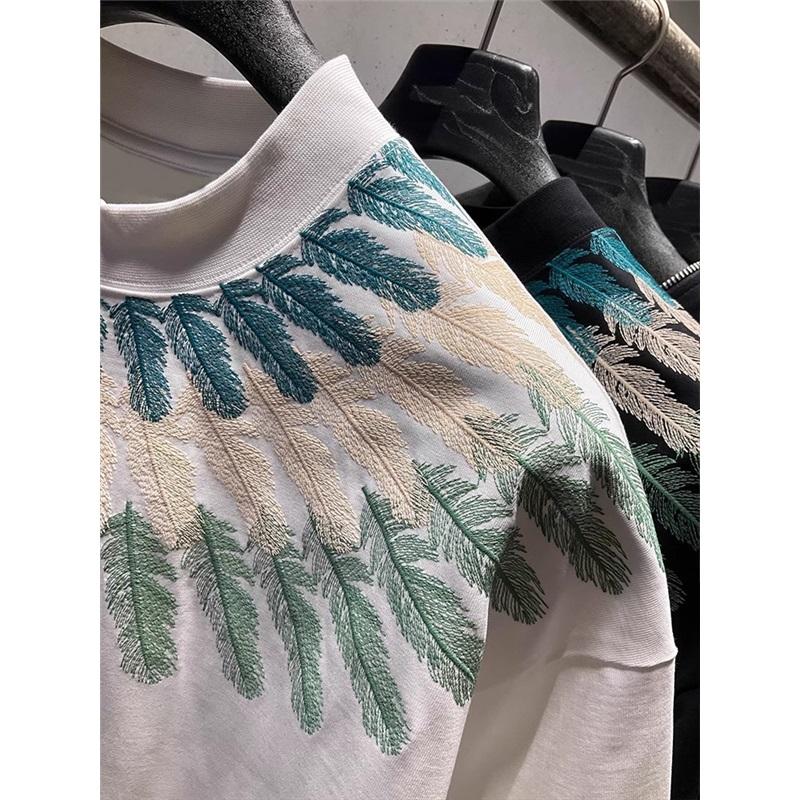 Summer New Trendy Brand Peacock Feather Short-sleeved T-shirt For Men, Light Luxury Trendy Round Neck, Versatile Half-sleeve