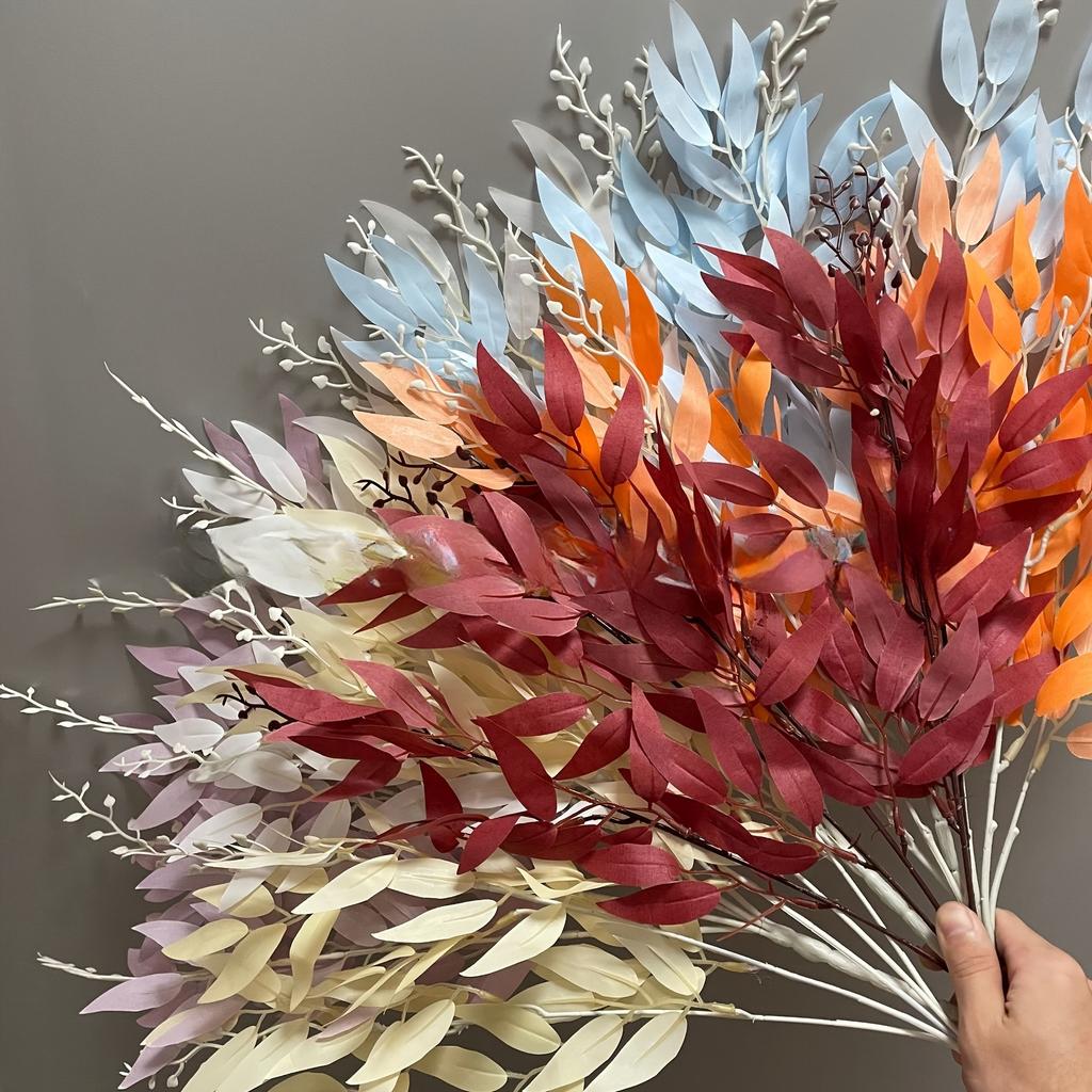 5-Pronged Artificial Willow Branch, Plastic Faux Greenery for Wedding and Engagement Decor, Floral Arrangement Artificial Outdoor Flowers