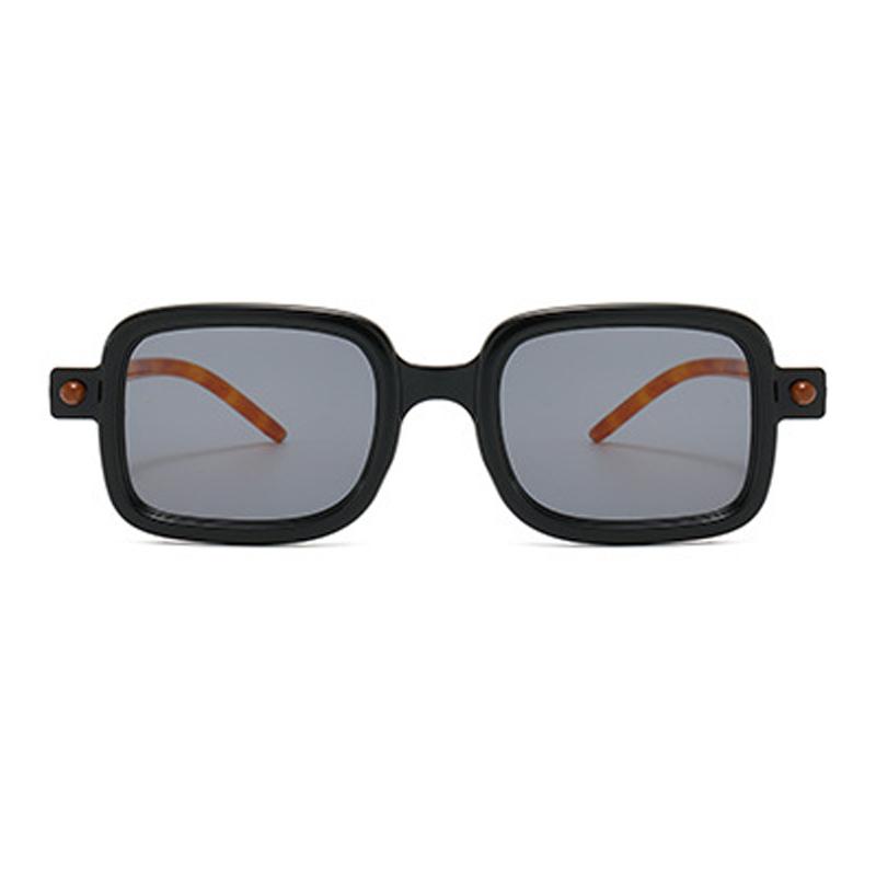 SHAUNA Fashion Square Sunglasses Women Shades UV400 Vintage Rivets Men Punk Clear Gradient Sun Glasses